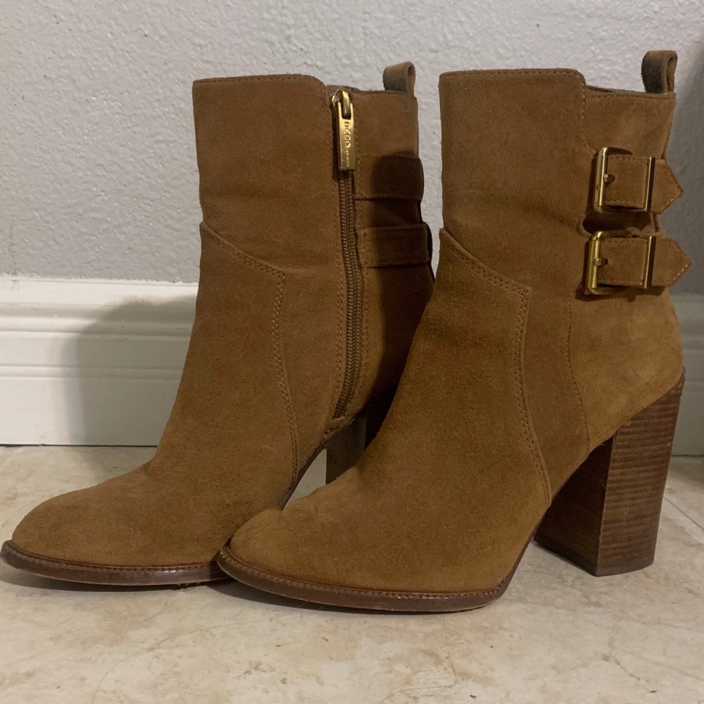 BCBG booties size 6 - only worn a few times